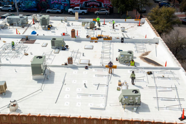 Best Roof Ventilation Installation  in Howards Grove, WI